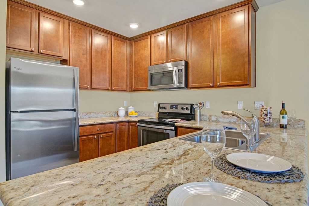 Ondine kitchen Apartments in Kirkland, WA