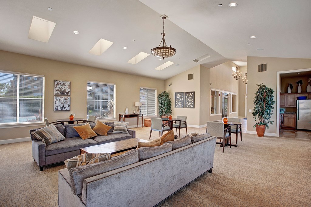 The Vintage Community Lounge Apartments in Moses Lake, WA