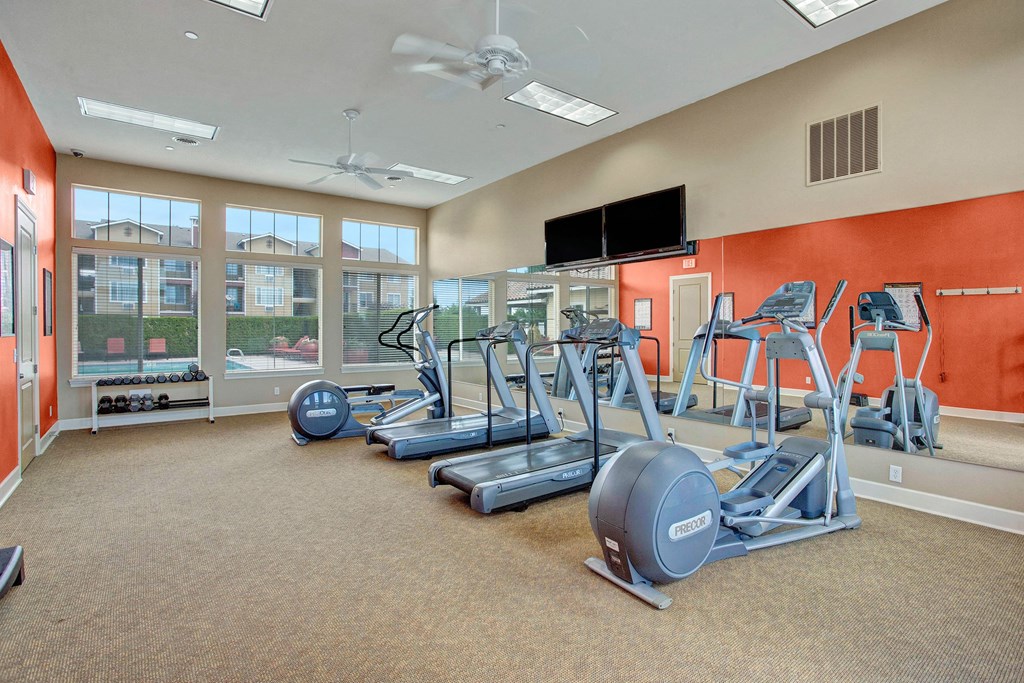 The Vintage Fitness Center Apartments in Moses Lake, WA