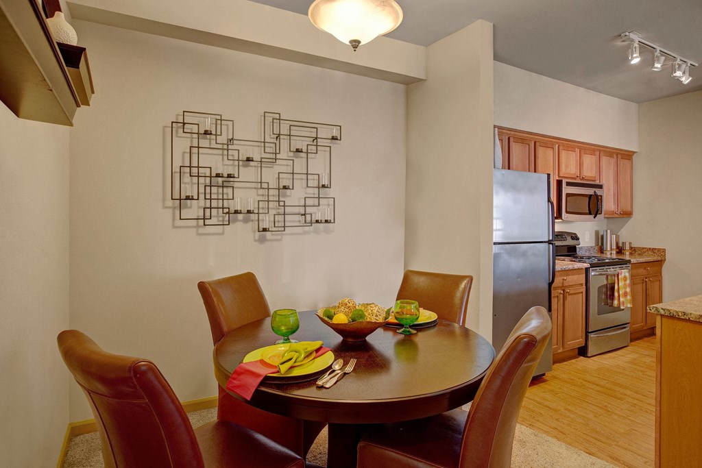 The Vintage Dining Room Apartments in Moses Lake, WA