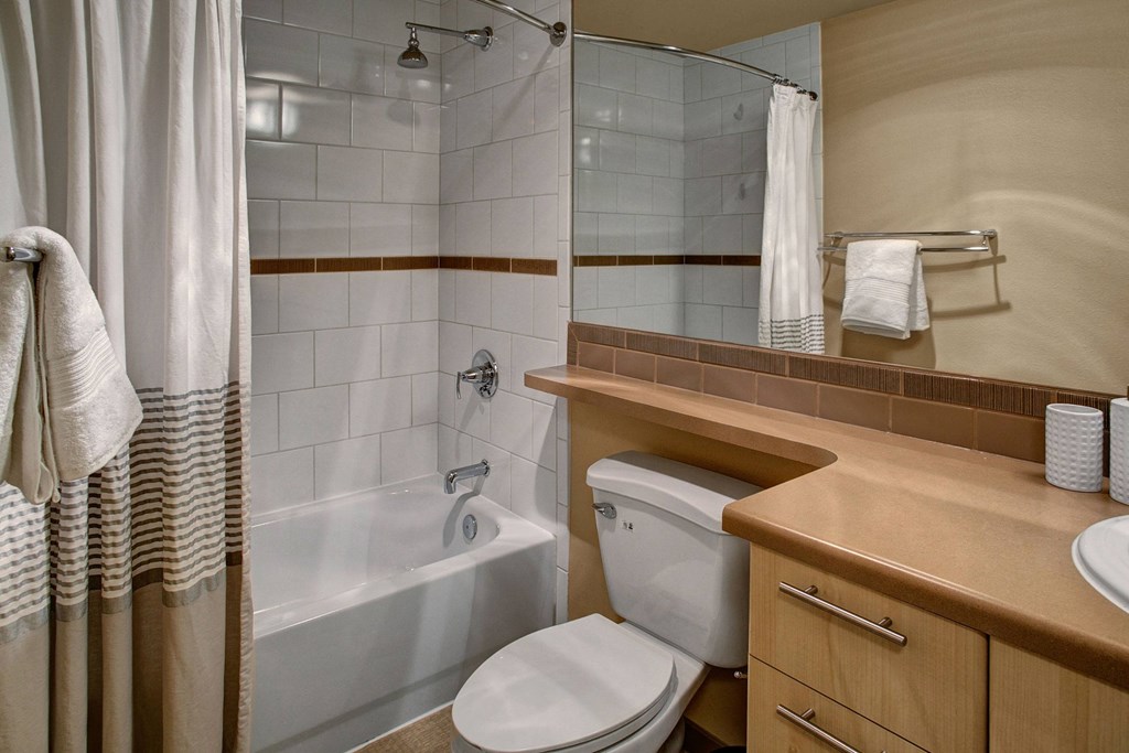 Vermont Bathroom Apartments in Kenmore
