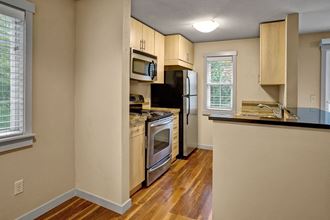 Vermont Kitchen Apartments in Kenmore - Photo Gallery 1