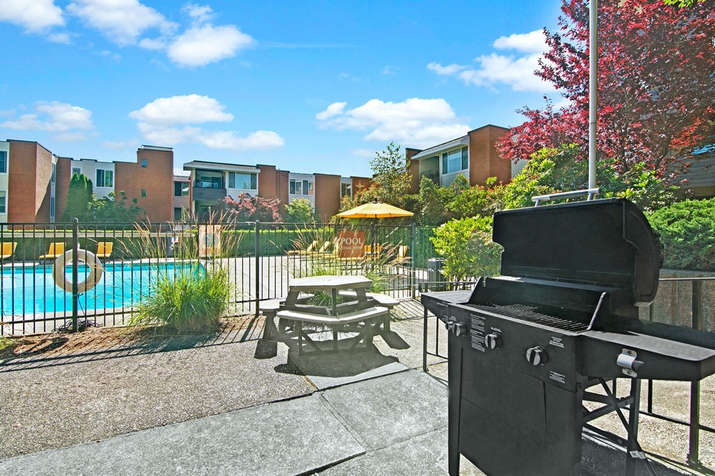 Watercrest Pool Apartments in Lake Forest Park, WA