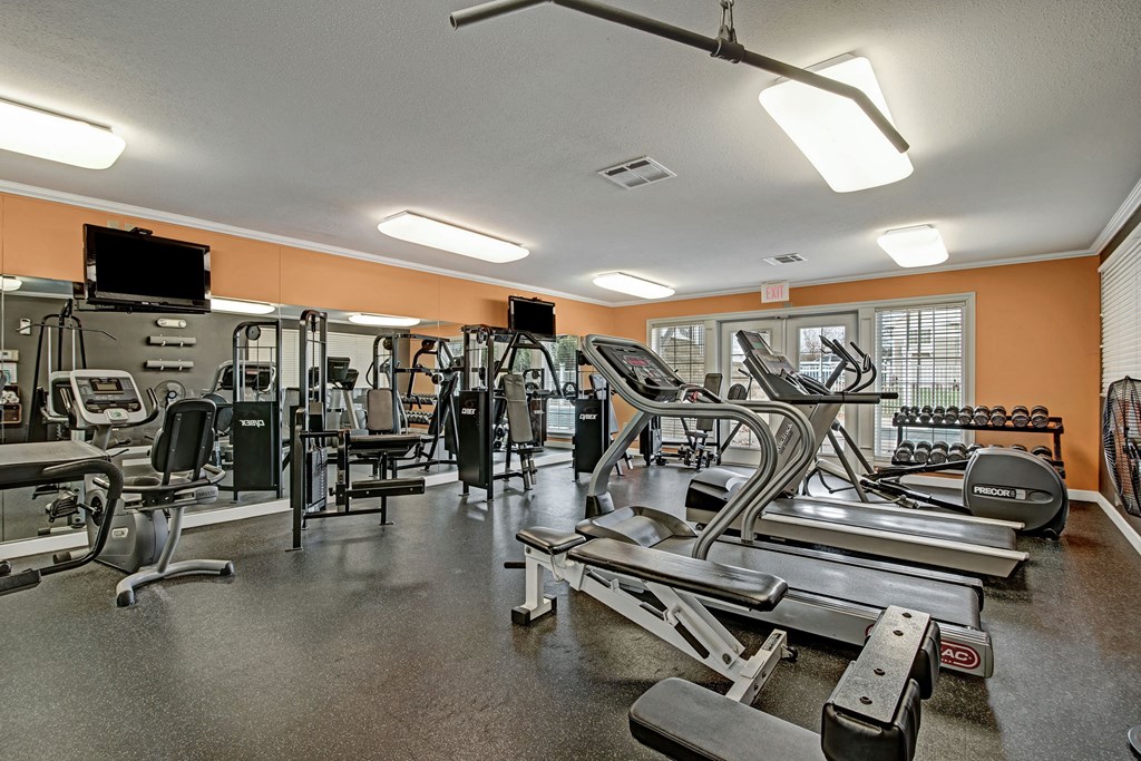 Arbor Ridge Fitness Center, Dean Weidner Real Estate Apartments for rent Milwaukee, WI