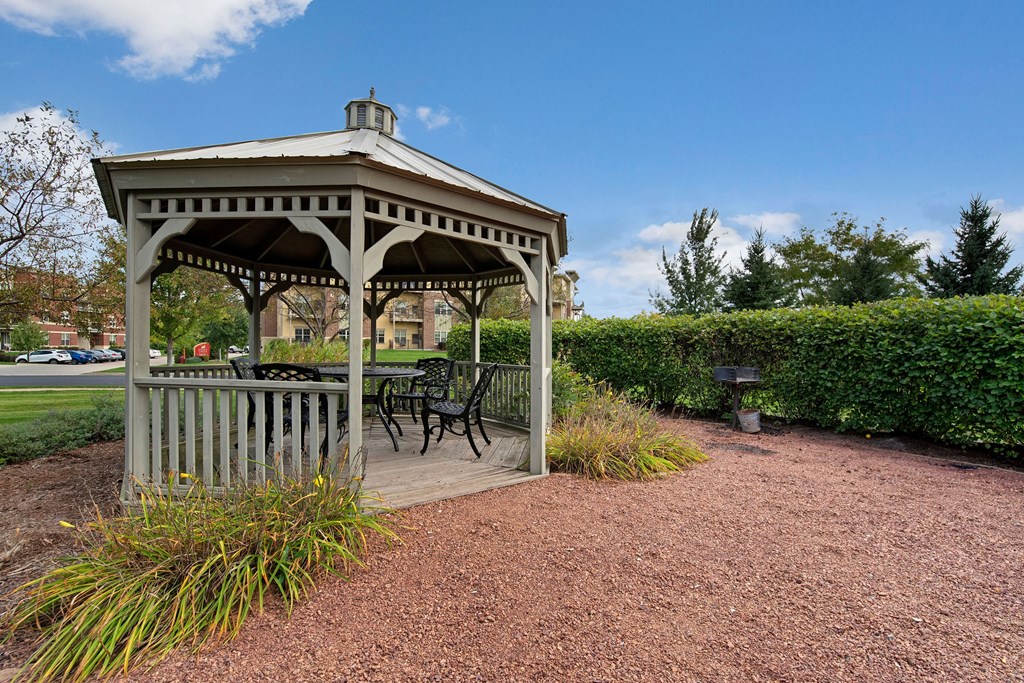 Gazebo at Swan Creek Apartment Homes Apartments in Fitchburg, Wisconsin