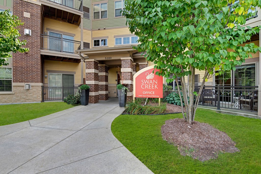 The Leasing Center at Swan Creek Apartment Homes Apartments in Fitchburg, Wisconsin