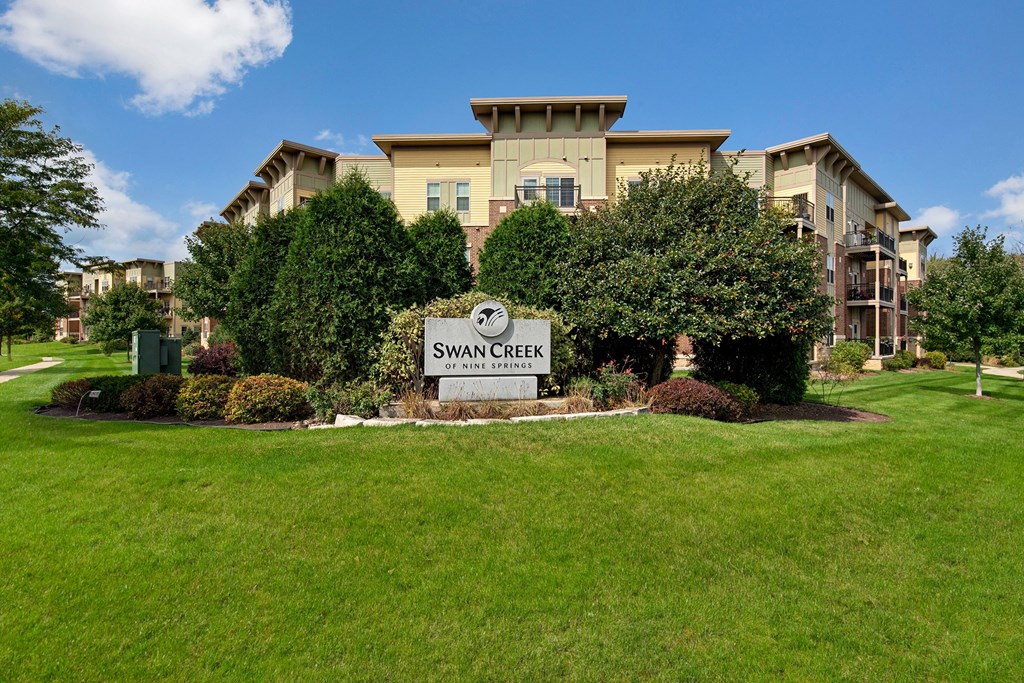 Swan Creek Exterior Signage Apartments in Fitchburg, Wisconsin