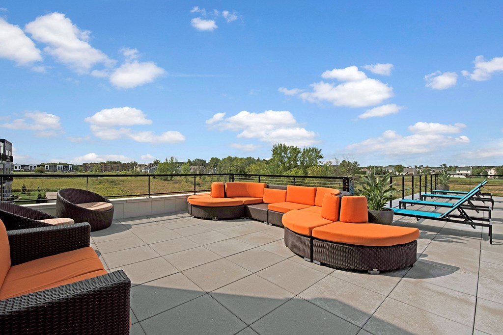 The Rooftop Lounge at the Lafayette Apartment Homes, Weidner Real Estate Properties Apartments for rent Fitchburg, WI