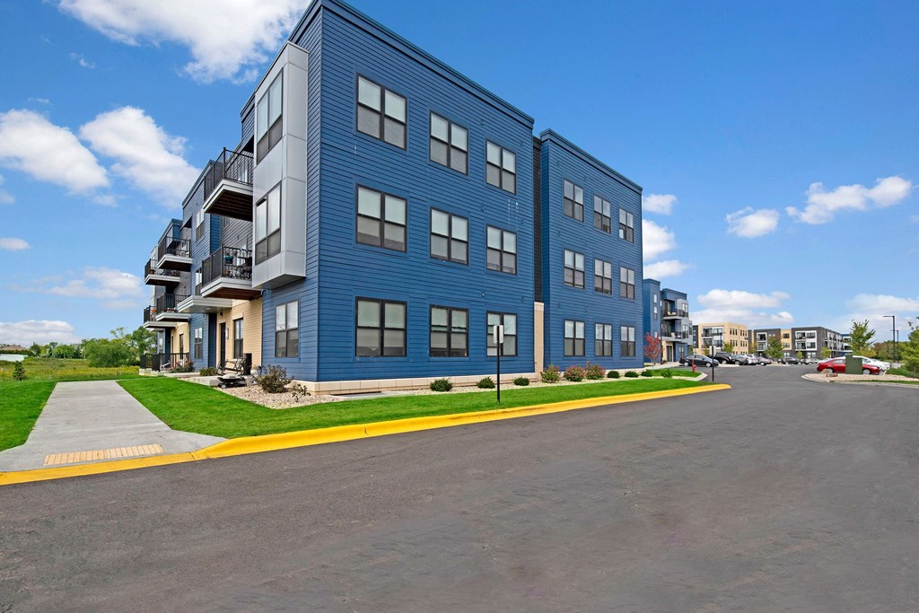 Blue buildings at the lafayette apartments homes, Dean Weidner Investments Apartments for rent Fitchburg, WI