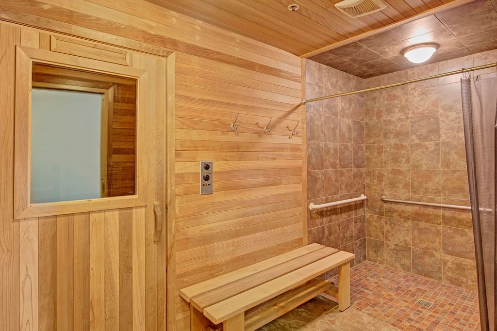 Van Buren Place Sauna Apartments in Sun Prairie, WI