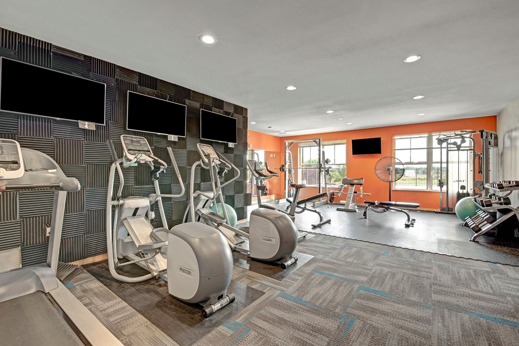 The Gym at The Vue at Pinnacle Peak Apartment Homes Apartments in Fitchburg, WI