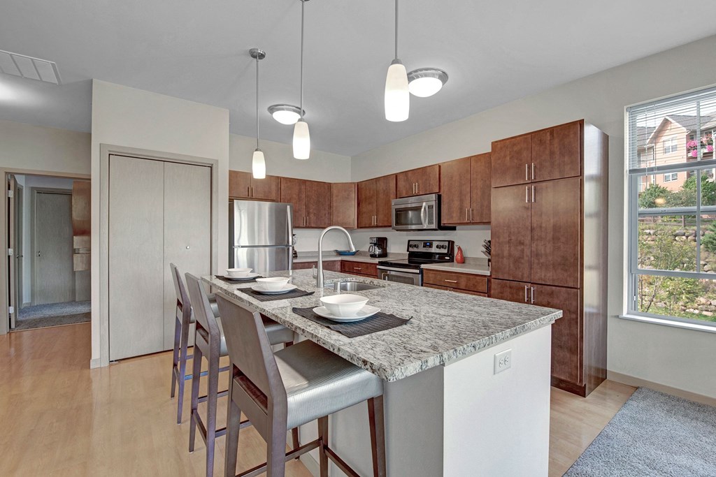 Unit Kitchen at The Vue at Pinnacle Peak Apartment Homes