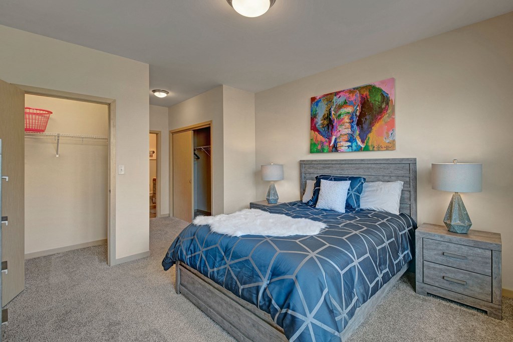 Unit Bedroom at The Vue at Pinnacle Peak Apartment Homes
