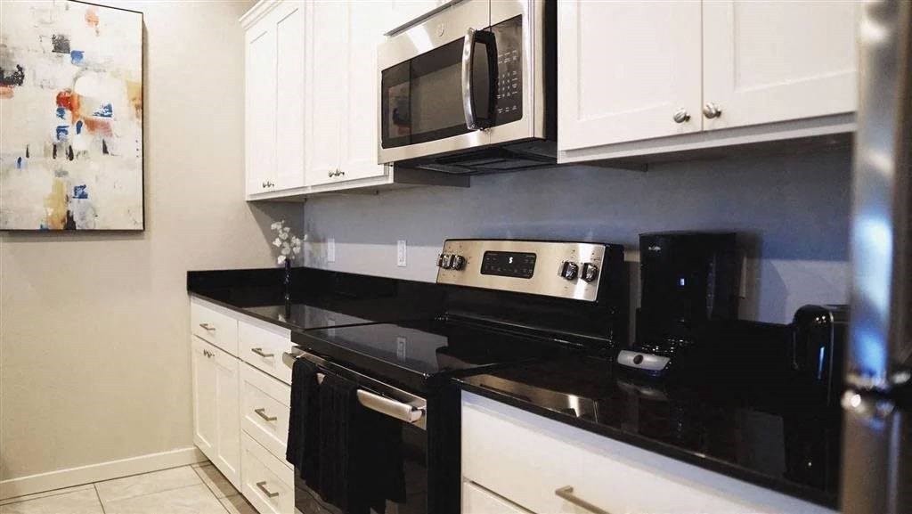 Highland Park Kitchen Apartment for rent Springdale AR