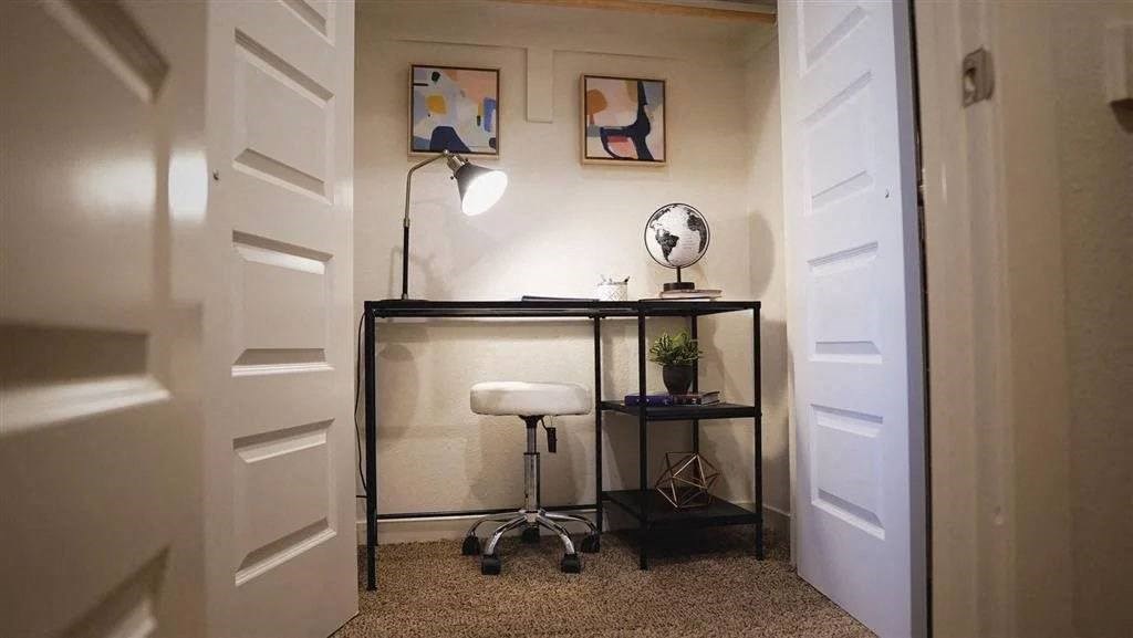 Highland Park Office Apartment for rent Springdale AR