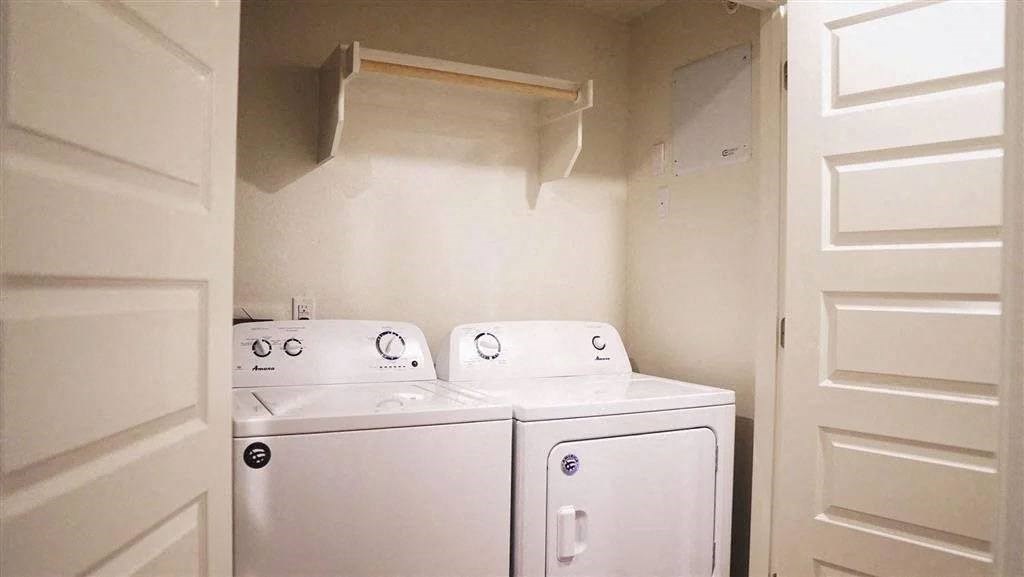 Highland Park Washer and Dryer Apartment for rent Springdale AR