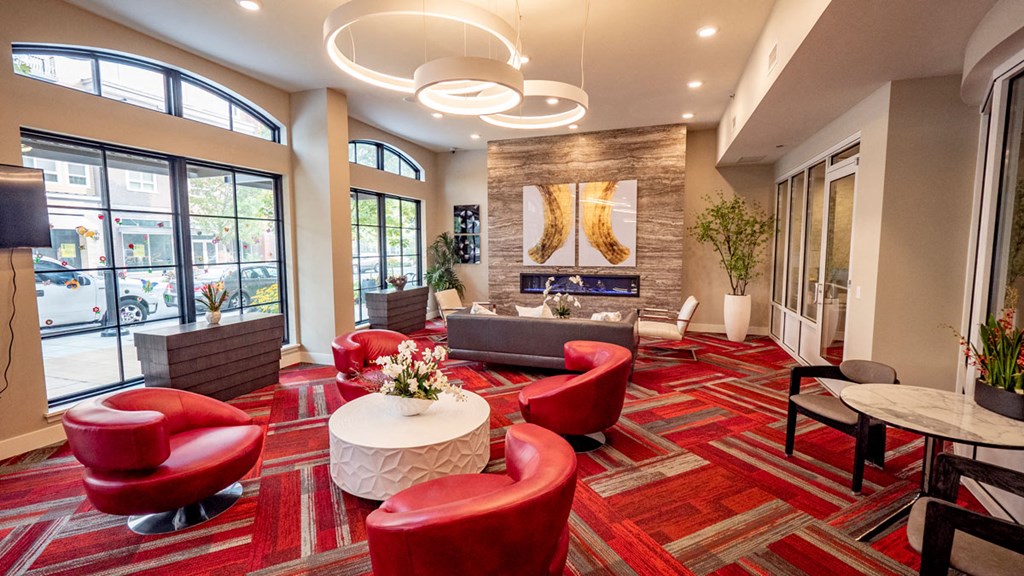 Woodin Creek Village Lounge