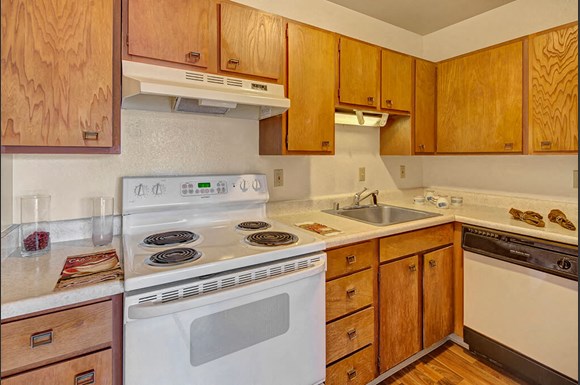 The Alaskan Apartments 110 E 11th Avenue Anchorage Ak Rentcafe