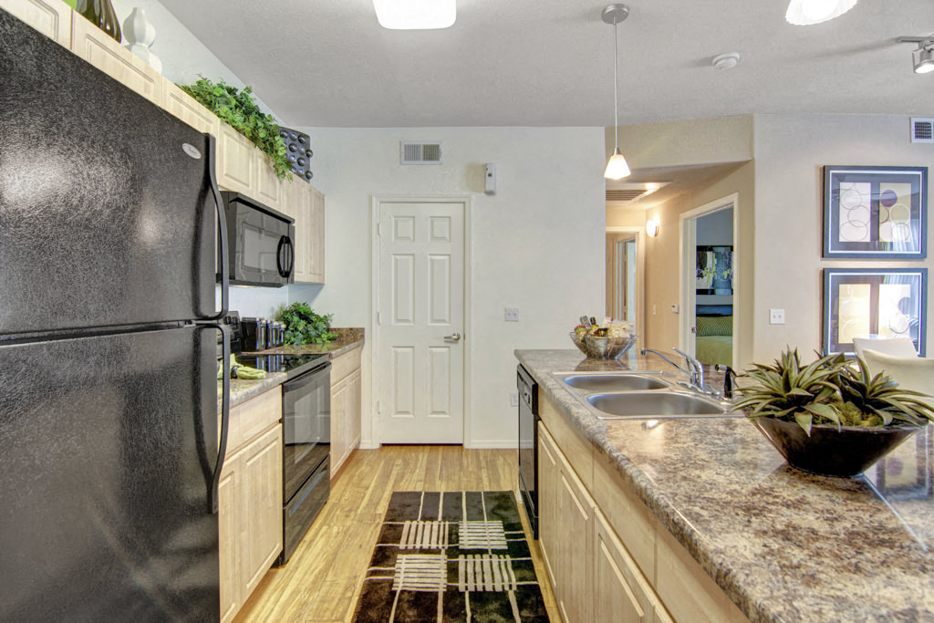 Aspire Pinnacle Peak Apartments 24250 N 23rd Ave Phoenix Az