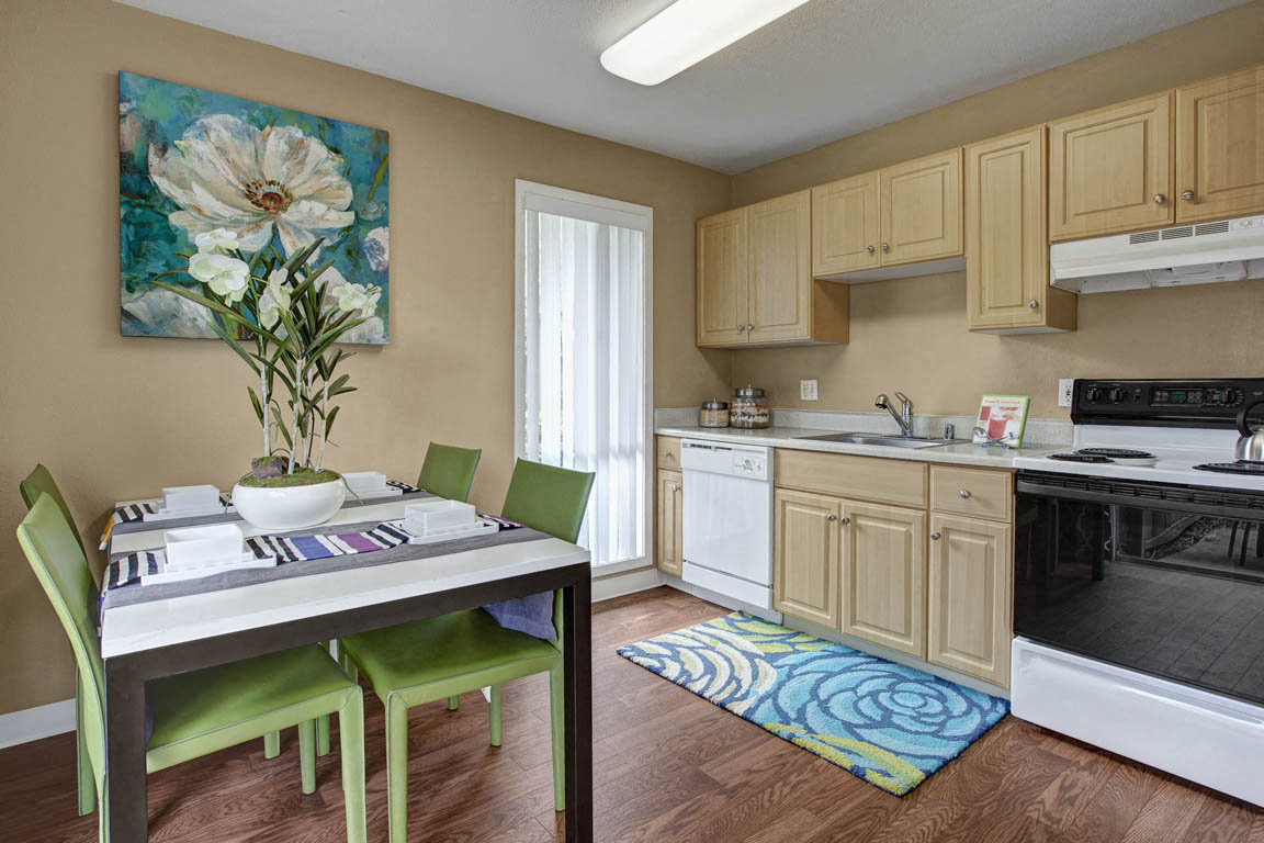 Capitol Towers Apartments, 1500 7th St, Sacramento, CA - RENTCafé