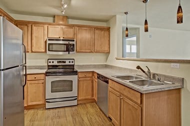 1311 North 175Th 1 Bed Apartment for Rent - Photo Gallery 1