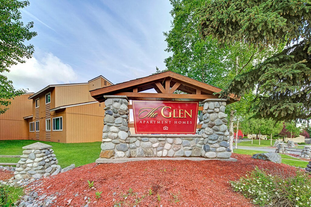 The Glen Apartments - Exterior