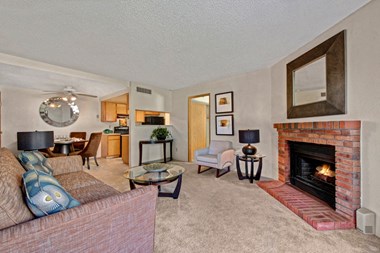 2505 E. Pikes Peak Avenue 1-2 Beds Apartment for Rent Photo Gallery 1