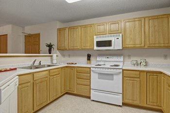 Heritage Park Kitchen with a Full Appliance Package Heritage Park Large Kitchen