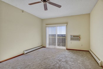 1531 7th Ave. South 1-2 Beds Apartment, Minnesota for Rent - Photo Gallery 6