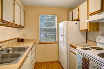 Heron View Kitchen