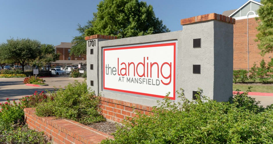 Landing at Mansfield Monument Sign