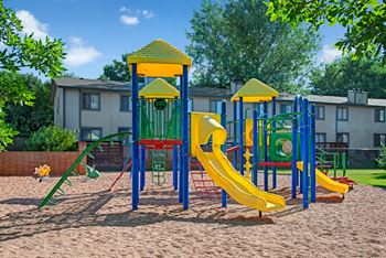 Retreat Austin Bluffs Playground