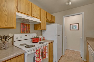 31912 3Rd Lane SW 1-3 Beds Apartment for Rent - Photo Gallery 1