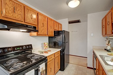 8183 N. 107Th St. 1-2 Beds Apartment for Rent - Photo Gallery 1