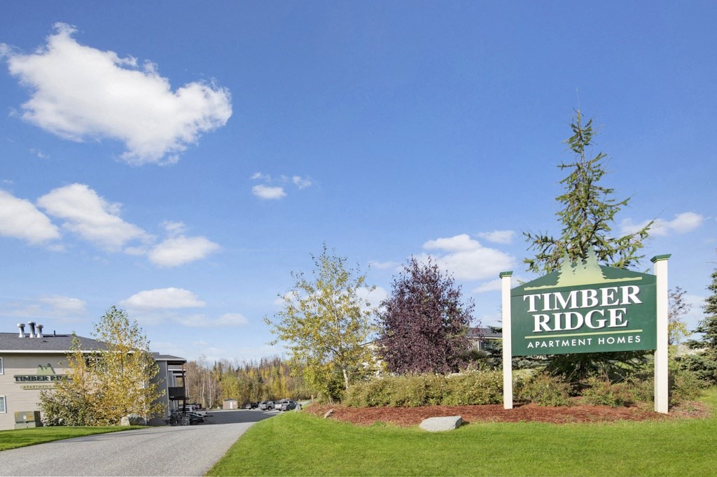 Timber Ridge Apartments - Sign
