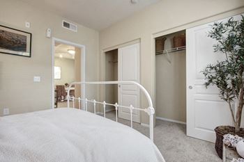 Vesada Bedroom closets