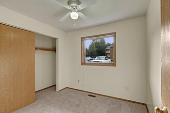 2237 E 56th Ave 1-2 Beds Apartment, Alaska for Rent - Photo Gallery 11