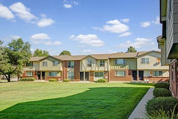 Yorkshire Square Courtyard