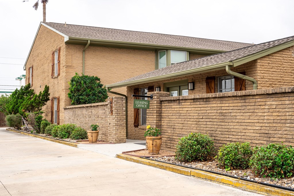 the building where the hotel is located