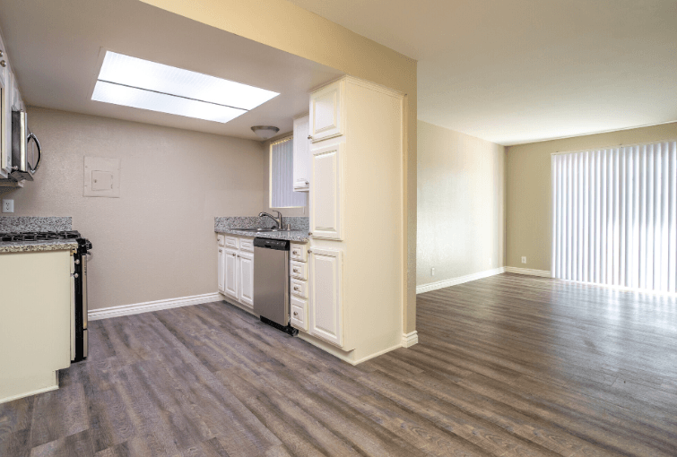 1X1 DINING ROOM VIEW at Raintree Apartments, CA 92346