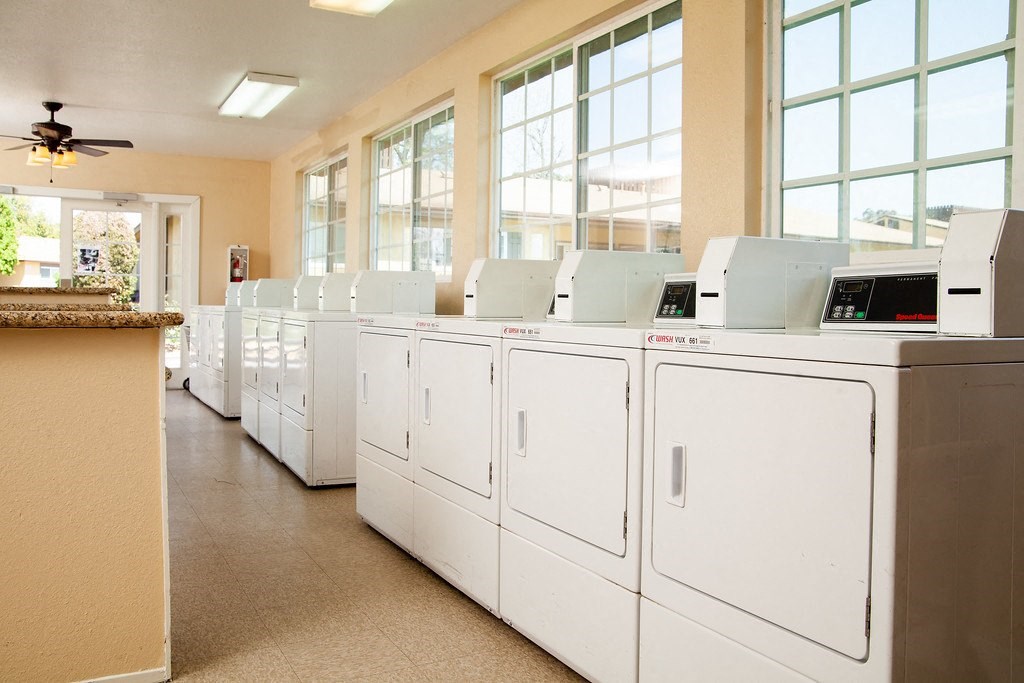 Laundry Room at Country Village Apartments, Jurupa Valley, CA 91752