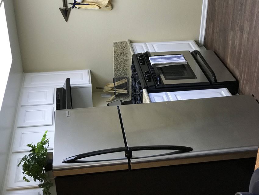 Refrigerator And Kitchen Appliances Refrigerator And Kitchen Appliances at Raintree Apartments, Highland, CA 92346