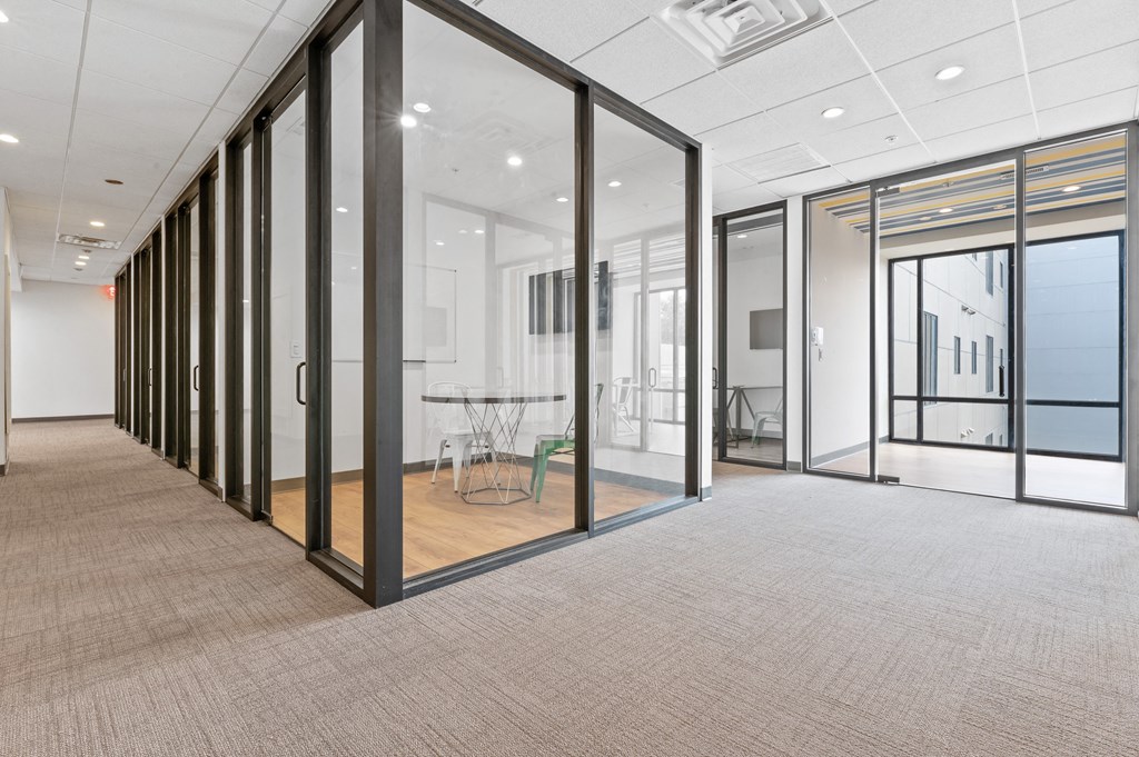 Student apartments in Philadelphia with secluded study pods for private study or group projects