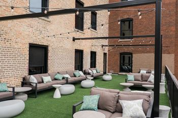 The Duncan Roof Resident Lounge