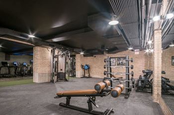 The Duncan Apartments in West Loop at 1515 W Monroe St