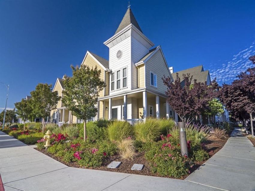 The Vineyards Apartments, 7936 Westwood Drive, Gilroy, CA RentCafe