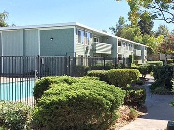 Courtyard - Photo Gallery 3