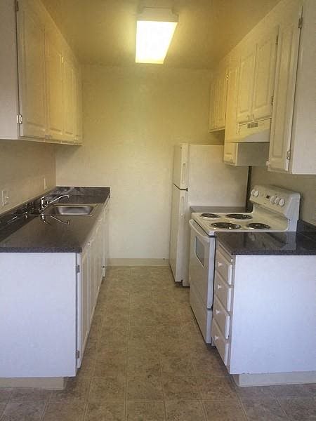 Oak Park Apartments