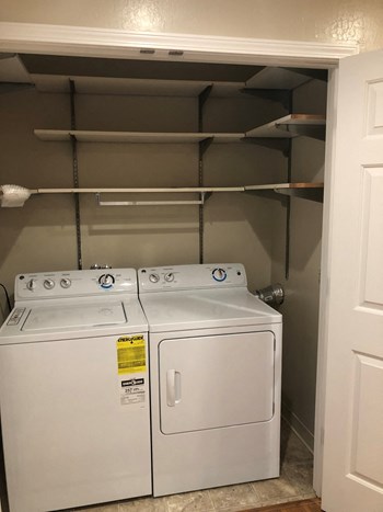 Washer/Dryer - Photo Gallery 3