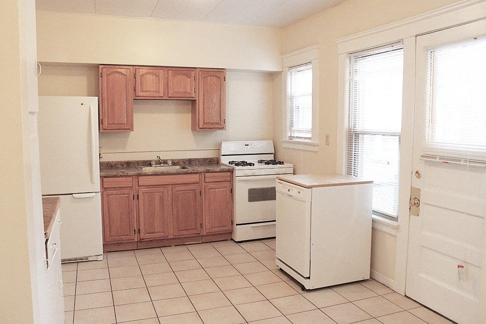 Sample Kitchen 6 at Integrity Cleveland Heights Apartments, Cleveland Heights, OH